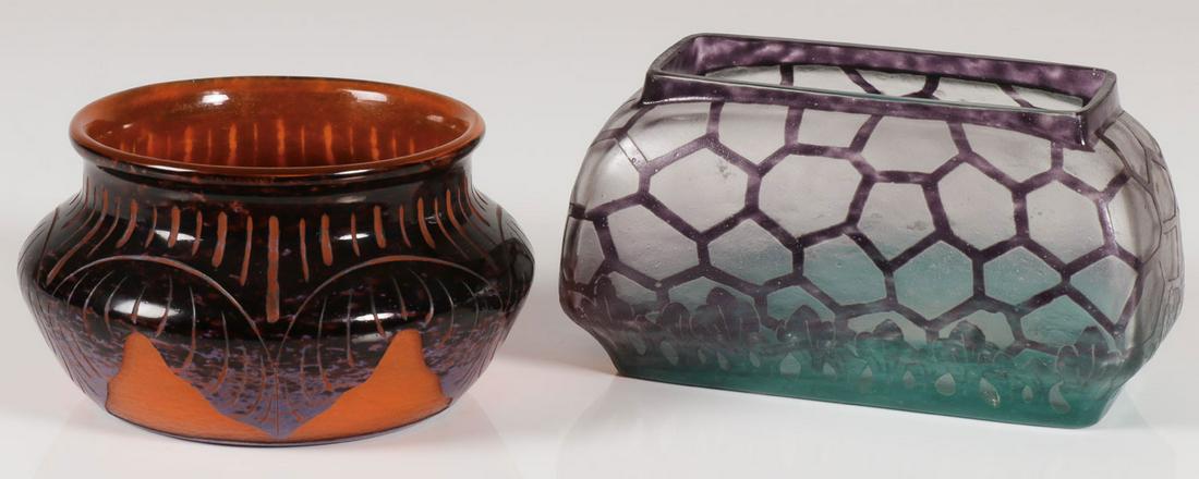 PAIR OF SCHNEIDER ART GLASS VASES, CIRCA 1920: PAIR OF SCHNEIDER ART GLASS VASES, CIRCA 1920. Comprising a cameo vase with amethyst overlay, etched and cut back to orange ice chip pattern overlaid with leaves, signed on base LE VERRE FRANCAIS and