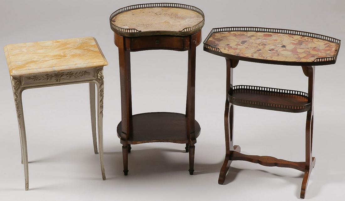 AN ASSORTED SET OF 3 SIDE TABLES: AN ASSORTED SET OF 3 SIDE TABLES. Comprising three side tables, two having marble tops surmounted by three-quarter brass reticulated galleries and with undertier shelves, together with a crème-painte