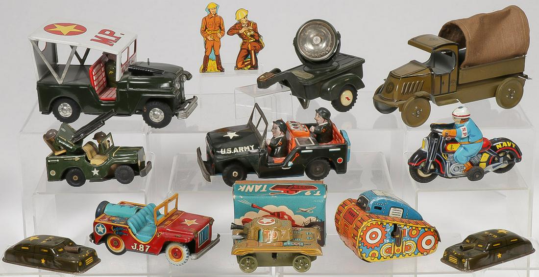13 VINTAGE TIN MILITARY TOYS: 13 VINTAGE TIN MILITARY TOYS. Comprising a good Masudaya T9 key wind tank in original box, runs well missing rubber tracks (length 3.75 inches), a Marx #5 roll over wind-up tank, a Mitsuhashi frictio