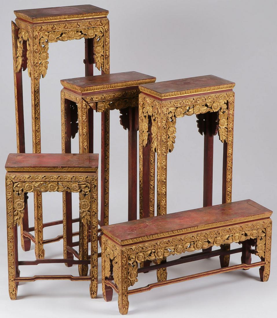 A SET OF CARVED GILT WOOD LACQUER STANDS: A SET OF CARVED GILT WOOD LACQUER STANDS. Comprising 5 gilt wood and lacquer stands or tables of similar design and style and in various sizes and heights. Greatest height 46.75 inches (118.75 cm) SHI