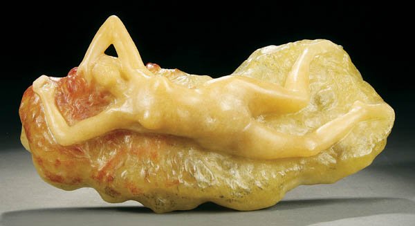 A VERY FINE ALMERIC WALTER PATE DE VERRE FIGURE O