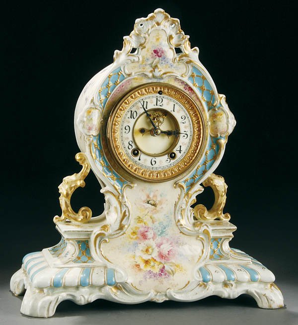 A VERY FINE GERMAN ROYAL BONN MANTLE CLOCK, circa