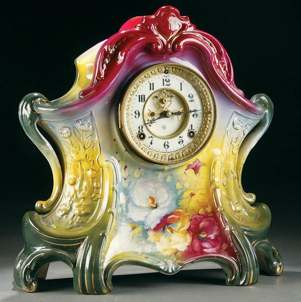 A GERMAN ROYAL BONN MANTLE CLOCK, circa 1900, rai