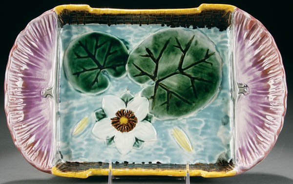 A FINE MAJOLICA TWO HANDLED PLATTER, circa 1890, 