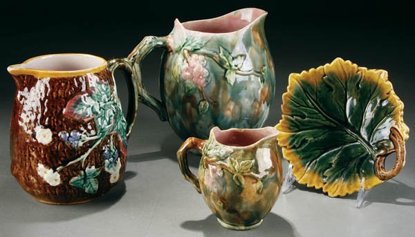 A 4 PIECE GROUPING OF MAJOLICA, late 19th century