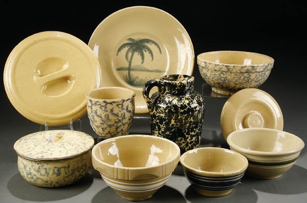 A YELLOWWARE GROUPING circa 1900, a ten piece gro