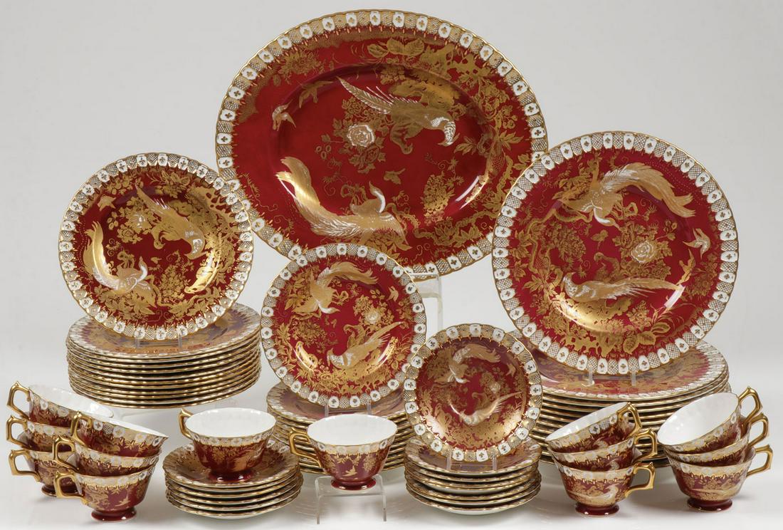 ROYAL CROWN DERBY "PARADISE MAROON" CHINA SERVICE: ROYAL CROWN DERBY "PARADISE MAROON" CHINA SERVICE. Comprising 64 pieces, each marked: Royal Crown Derby and English Bone China, including 12 dinner plates (diameter 10.5 inches), 12 salad plates (di