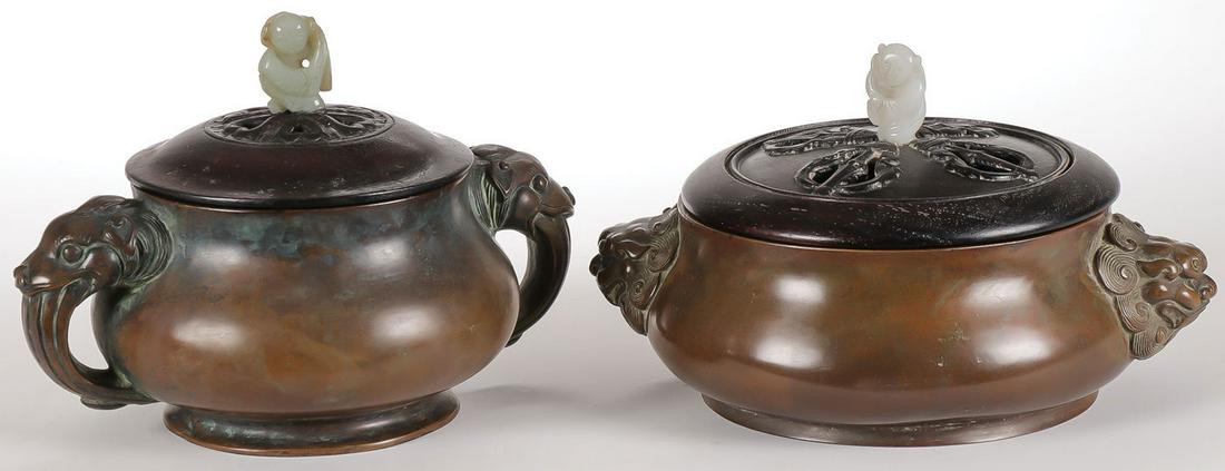 PAIR OF CHINESE BRONZE CENSERS (1 of 2)