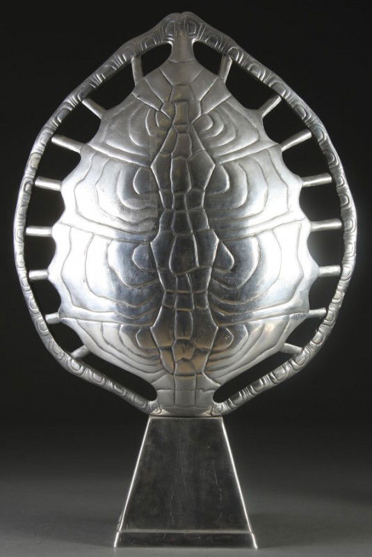 ARTHUR COURT ALUMINUM TURTLE SHELL TABLE LAMP: AN ARTHUR COURT ALUMINUM TURTLE SHELL TABLE LAMP last quarter 20th century. Height 32.5 inches.