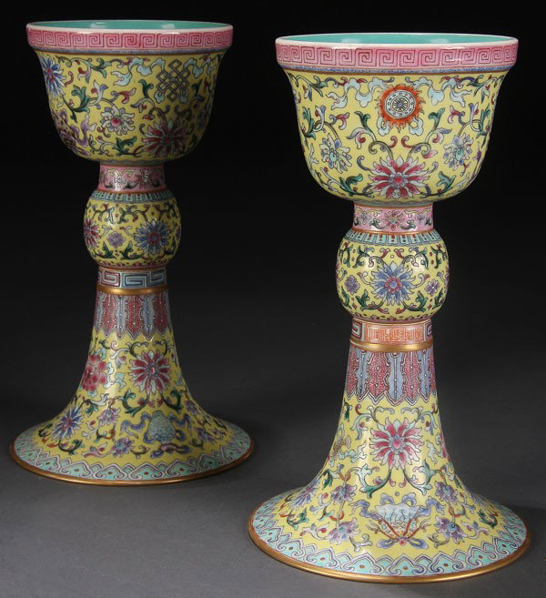 CHINESE FAMILLE ROSE 5-PC ALTAR GARNITURE - 2