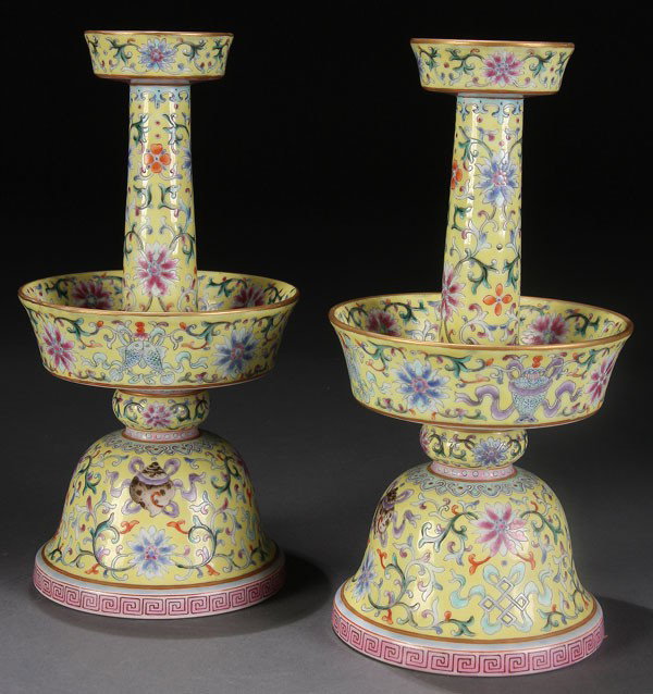 CHINESE FAMILLE ROSE 5-PC ALTAR GARNITURE - 3