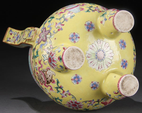 CHINESE FAMILLE ROSE 5-PC ALTAR GARNITURE - 7
