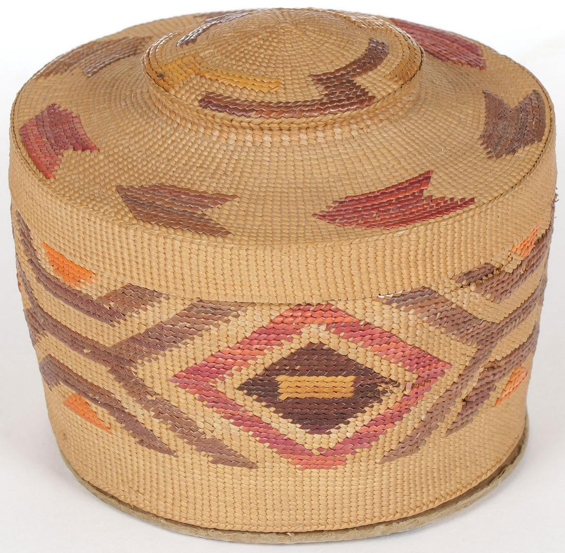 TLINGIT RATTLE TOP BASKET (1 of 2)