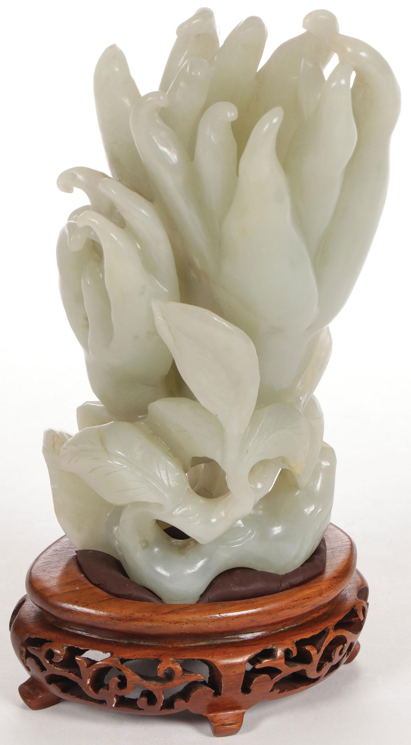 CHINESE CARVED JADE CITRON VASE, QING (1 of 7)