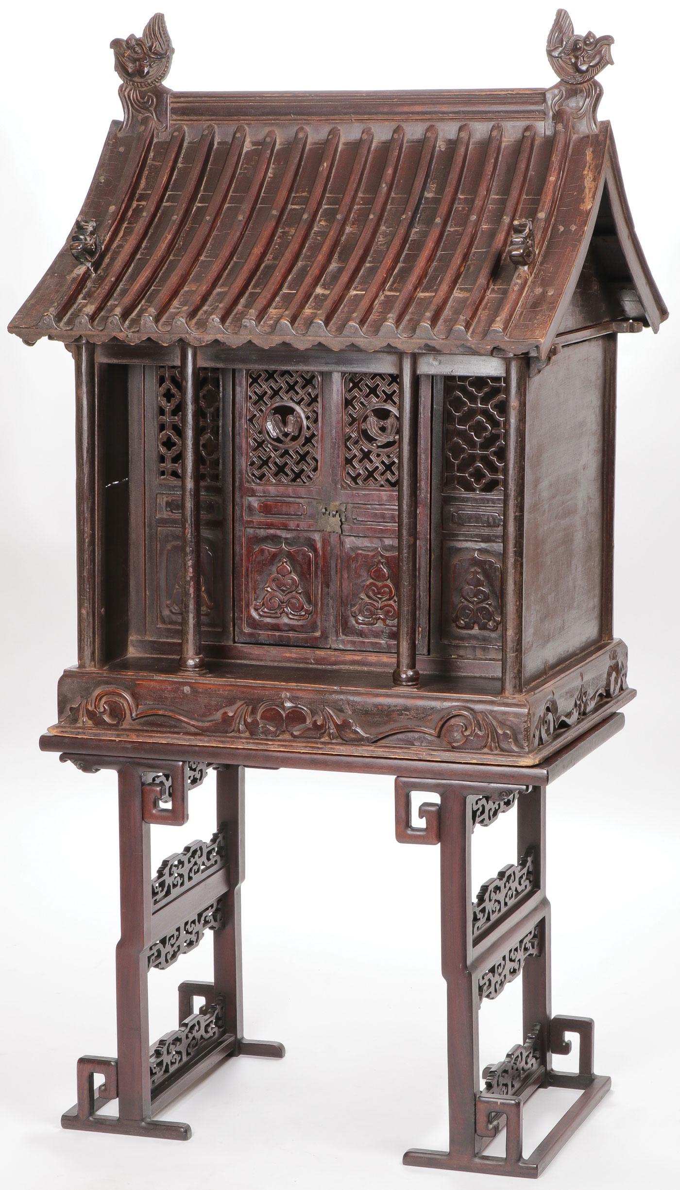 A FINE CARVED CHINESE ANCESTRAL SHRINE, 19TH C (1 of 2)