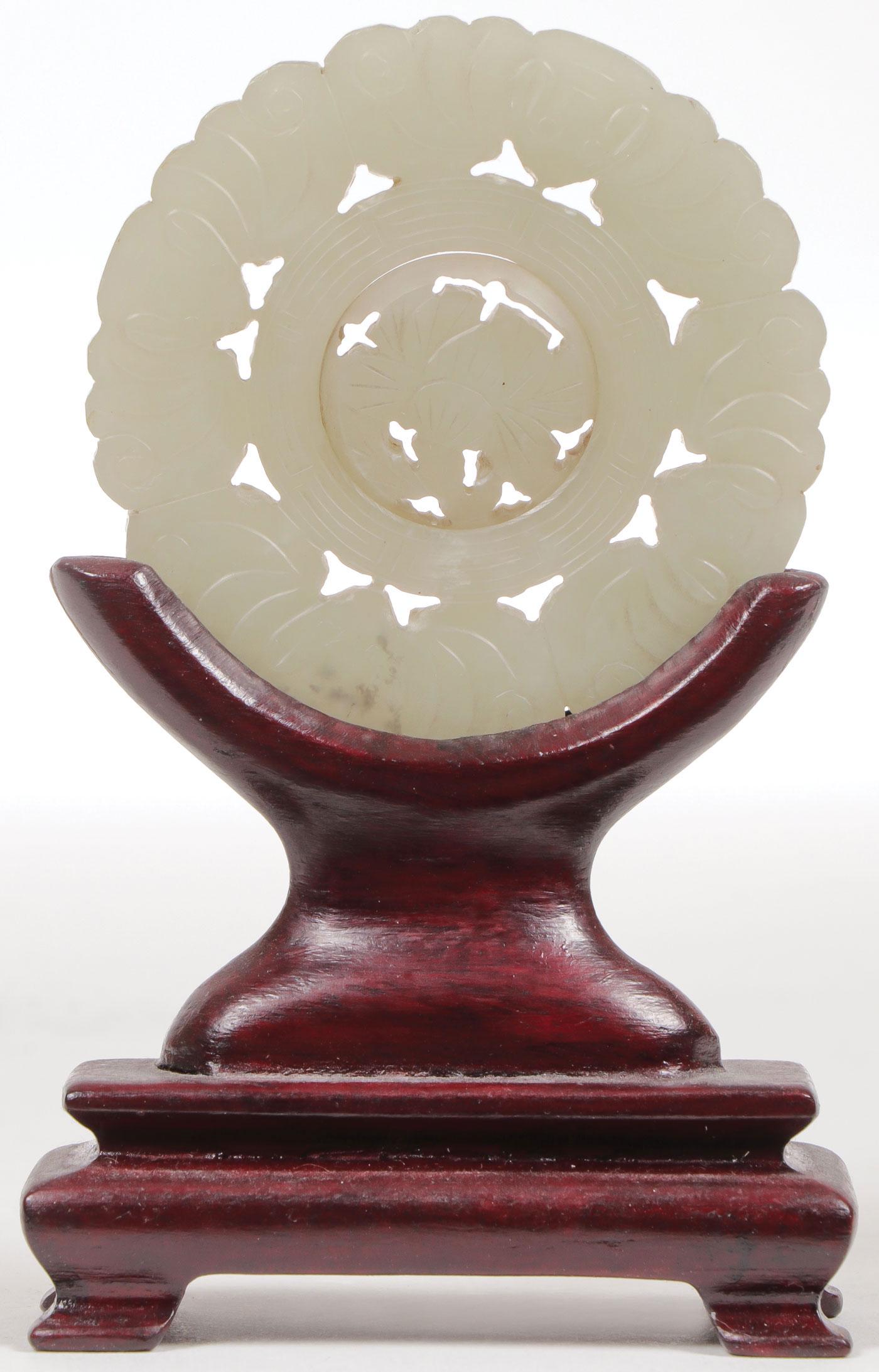 CHINESE JADE PRAYER WHEEL, QING (1 of 3)