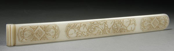 A VERY FINE CHINESE CARVED WHITE JADE BIANFANG : A VERY FINE CHINESE CARVED WHITE JADE BIANFANG (HAIR PIN), QING DYNASTY/EARLY REPUBLIC. In even toned semi- translucent white jade, finely carved and pierced with a design of bats, peaches and "Sauvas