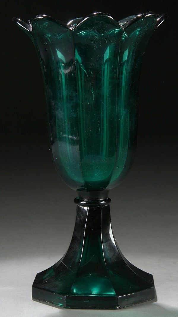 772 A BOSTON & SANDWICH GLASS TULIP VASE, 18451865.