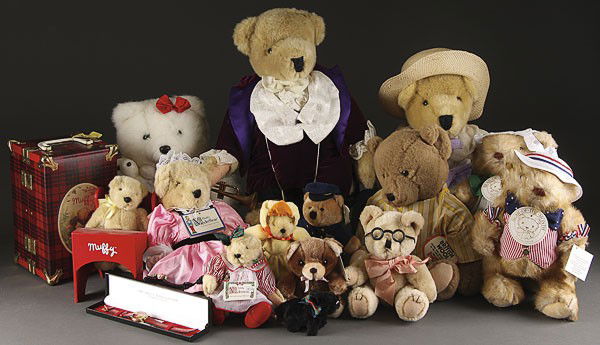 A LARGE NORTH AMERICAN BEAR CO. GROUPING: A LARGE NORTH AMERICAN BEAR CO. GROUPING, LATE 20TH CENTURY. Over 60 Vander Bear and Wander Hare stuffed animals, including “Genie,” “Muffy,” “Oatsie,” “Cornelius” and others together