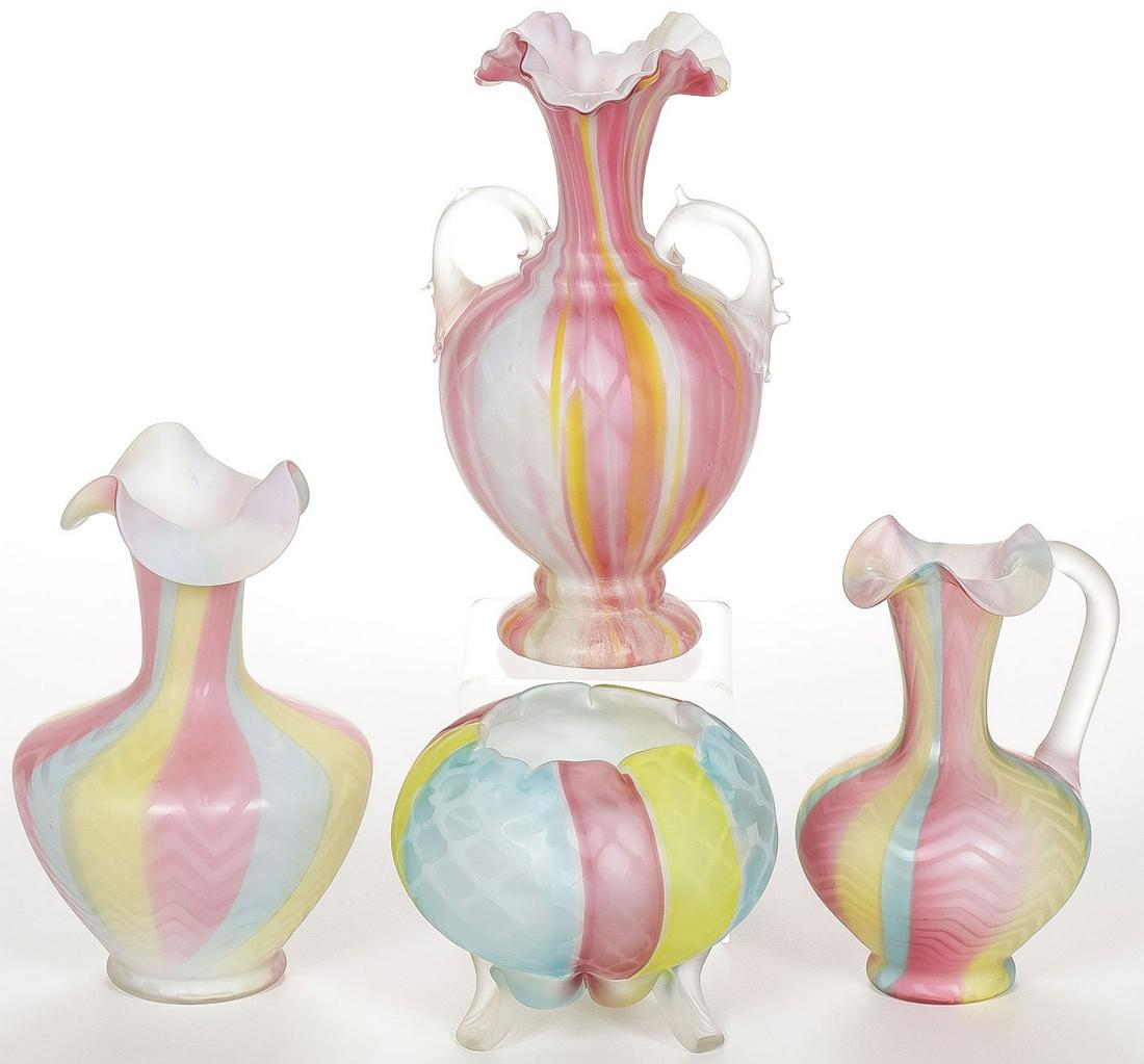 FOUR PIECES RAINBOW SATIN MOP ART GLASS (1 of 2)