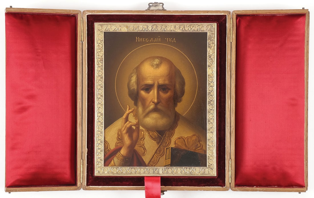 EXCEPTIONAL RUSSIAN PRESENTATION ICON, GRACHEV: EXCEPTIONAL RUSSIAN PRESENTATION ICON, GRACHEV. Comprising an exceptional Russian presentation icon of Saint Nicholas. In this uniquely painted three quarters bust composition, Nicholas delivers a ble