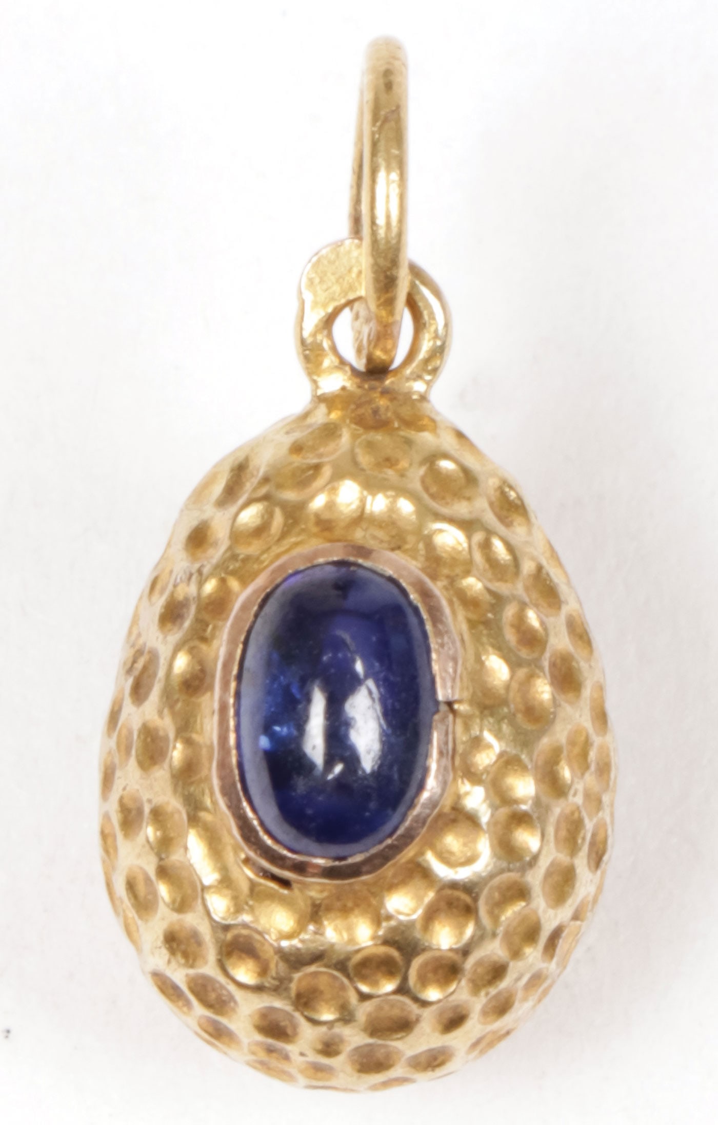 RUSSIAN JEWELED GOLD PENDANT EGG, ST. PETERSBURG (1 of 3)