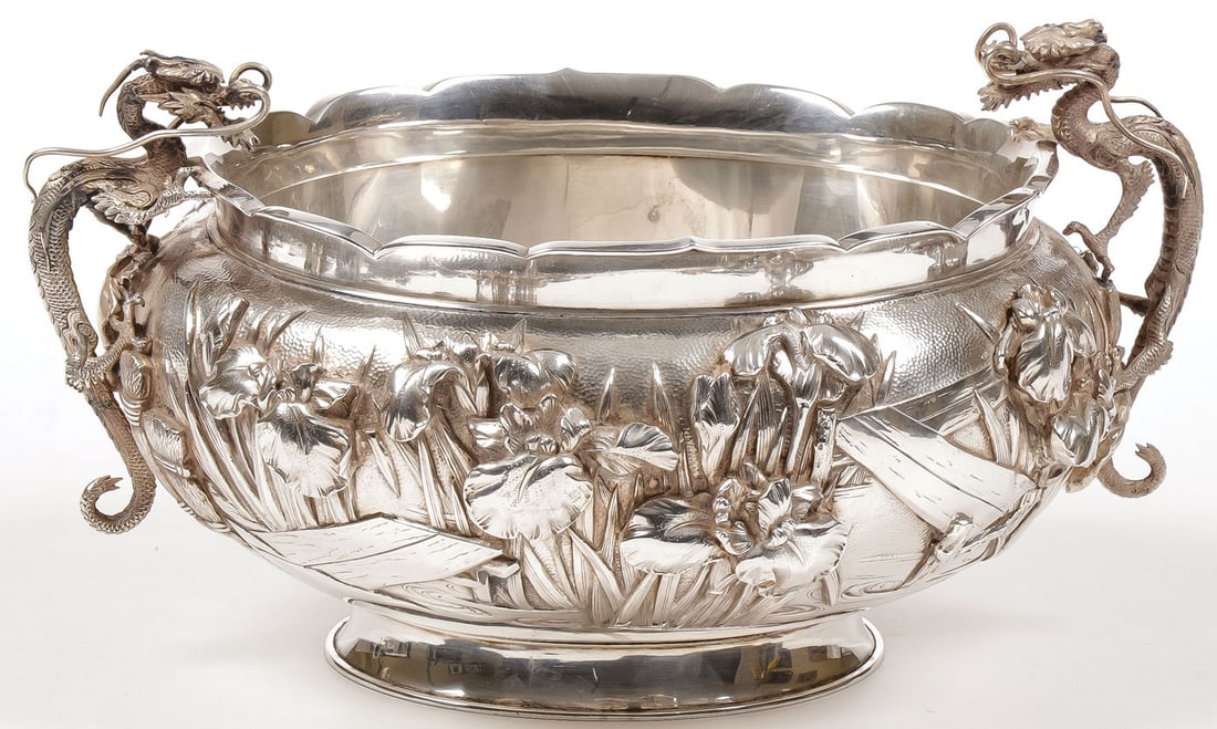 IMPRESSIVE JAPANESE SILVER DRAGON BOWL, SIGNED (1 of 3)