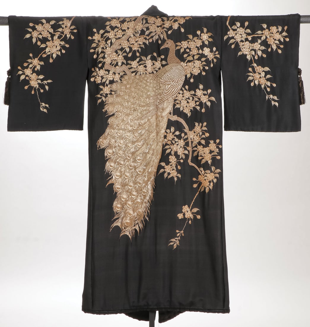 BEAUTIFUL JAPANESE SILK EMBROIDERED KMIONO, MEIJI: BEAUTIFUL JAPANESE SILK EMBROIDERED KMIONO, MEIJI The verso finely embroidered with silk and bullion thread depicting a peacock, and the shoulders and breasts embroidered with blossoming branches. SHI