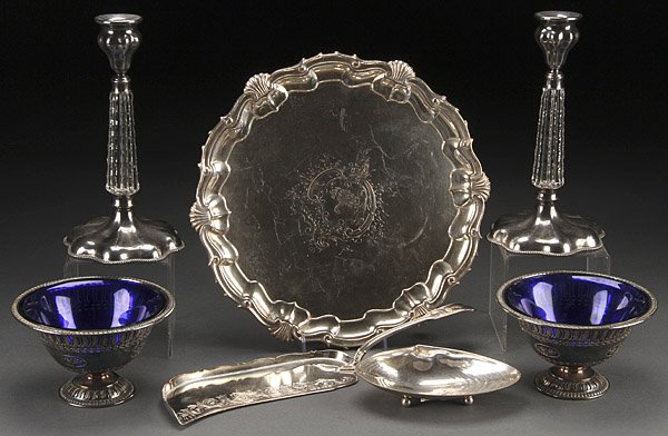 SHEFFIELD & QUADRUPLE PLATE SILVERED TABLEWARES: A VERY FINE SHEFFIELD AND QUADRUPLE PLATE SILVERED TABLEWARES GROUP, 19TH/20TH CENTURY. Comprising a large Georgian silver on copper salver, a fish server with marks of George Richmond Collis (1835-18