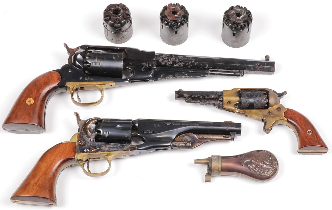 3 CIVIL WAR REPLICA REVOLVERS & MORE: 3 CIVIL WAR REPLICA REVOLVERS & MORE. Comprising three replica revolvers, including a Pietta .44 cal. New Model Army style revolver, a Pietta .36 cal. 1860 Army style revolver, a Pietta .31 cal., 1863