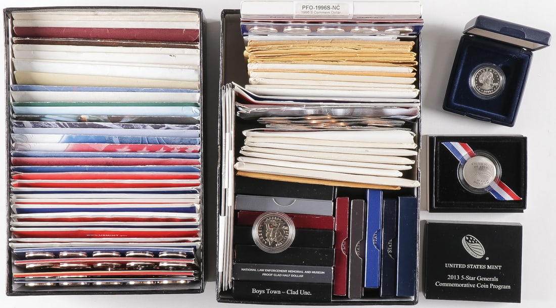 LARGE GROUP OF US MINT PROOF SET, COMMEMORATIVES: LARGE GROUP OF US MINT PROOF SET, COMMEMORATIVES, & OTHERS. Primarily comprising 62 sets of US Mint uncirculated coins, variously dated 1958-2009. Together with 14 US Mint commemorative clad half doll