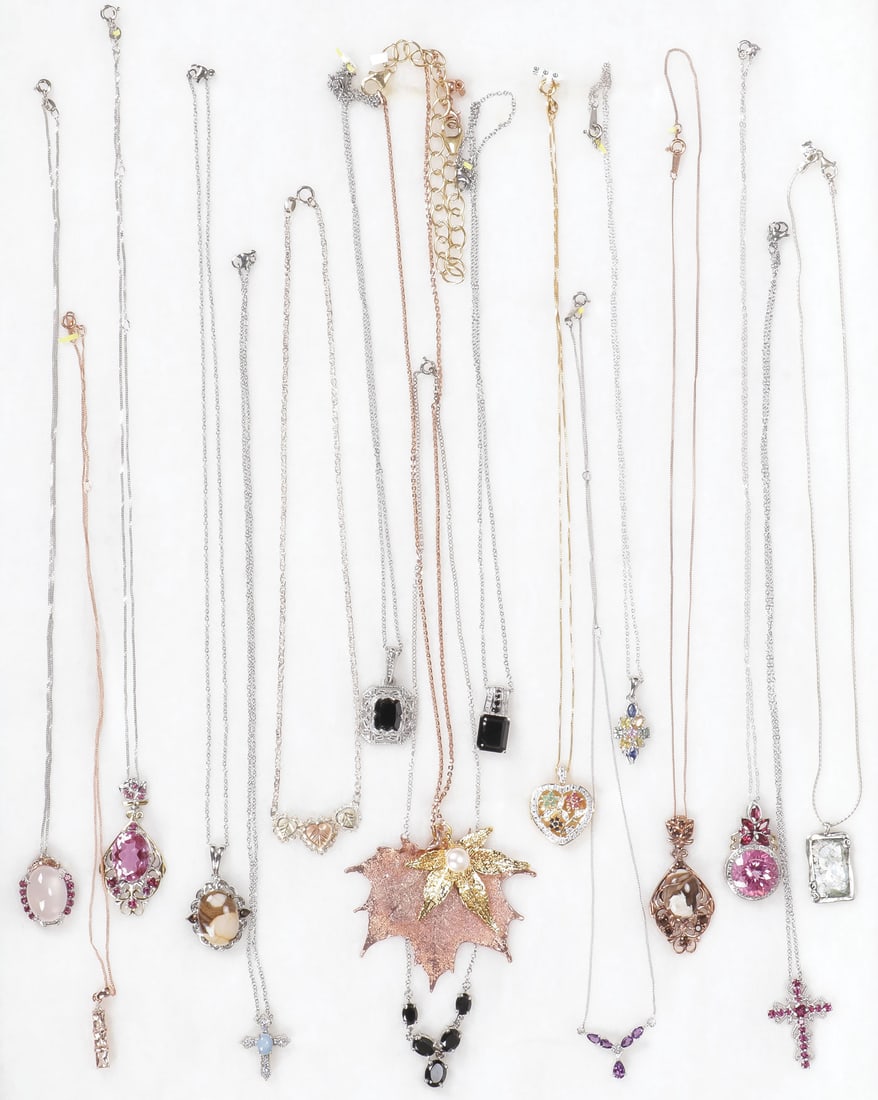 17 GEM SET PENDANT NECKLACES: 17 GEM SET PENDANT NECKLACES. Comprising 17 mostly sterling pendant necklaces set with semi-precious gemstones as shown, including rose quartz, black spinel, peanut wood jasper, Orgeon blue opal, Afri