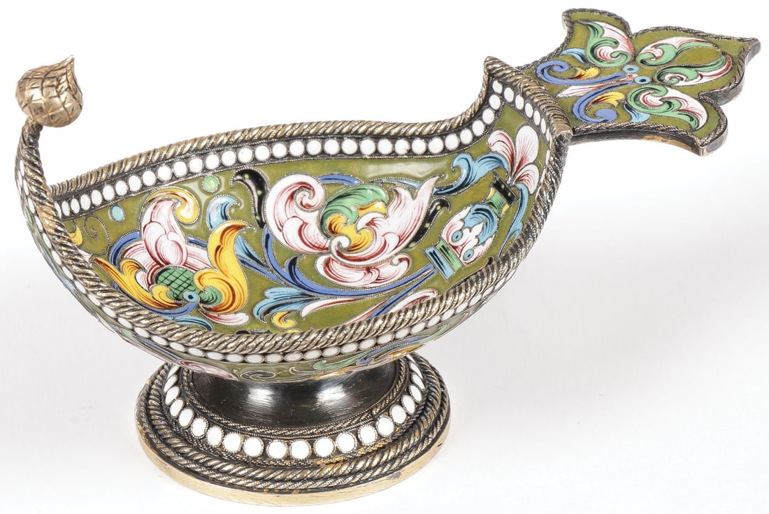 RUSSIAN SILVER & ENAMEL KOVSH, MOSCOW: RUSSIAN SILVER & ENAMEL KOVSH, MOSCOW. On raised foot base with rope twist wire border and the prow set with a chased pinecone, the flat handle, body and interior in shaded enamel floral on moss green