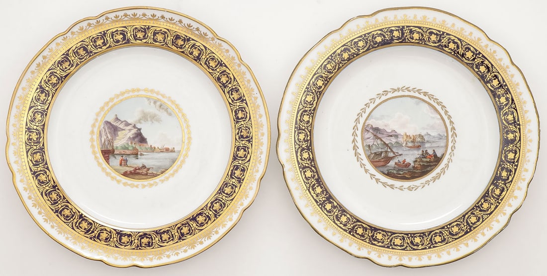 TWO PORCELAIN PLATES FROM THE YUSUPOV SERVICE (1 of 7)