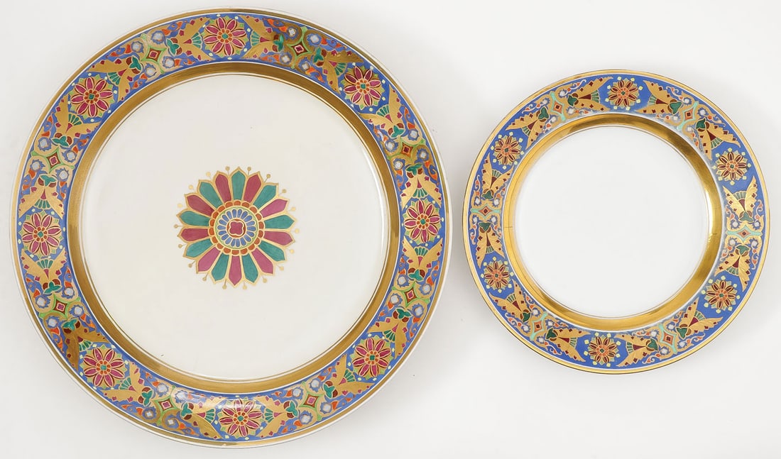 RUSSIAN IMPERIAL PORCELAIN CHARGER & PLATE: RUSSIAN IMPERIAL PORCELAIN CHARGER & PLATE. Comprising a charger and plate from the Gothic Service, periods of Nicholas I (charger) and Alexander III (plate). The border of charger with magenta flower