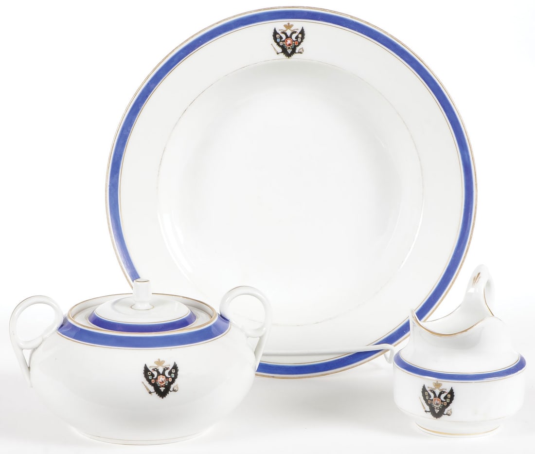 3 PIECES RUSSIAN IMPERIAL PORCELAIN, TSARSKOE: 3 PIECES RUSSIAN IMPERIAL PORCELAIN, TSARSKOE SELO PALACE SERVICE. Imperial Porcelain Factory, St. Petersburg, period of Nicholas II. Comprising a large soup bowl, covered sugar and a creamer. Each pi