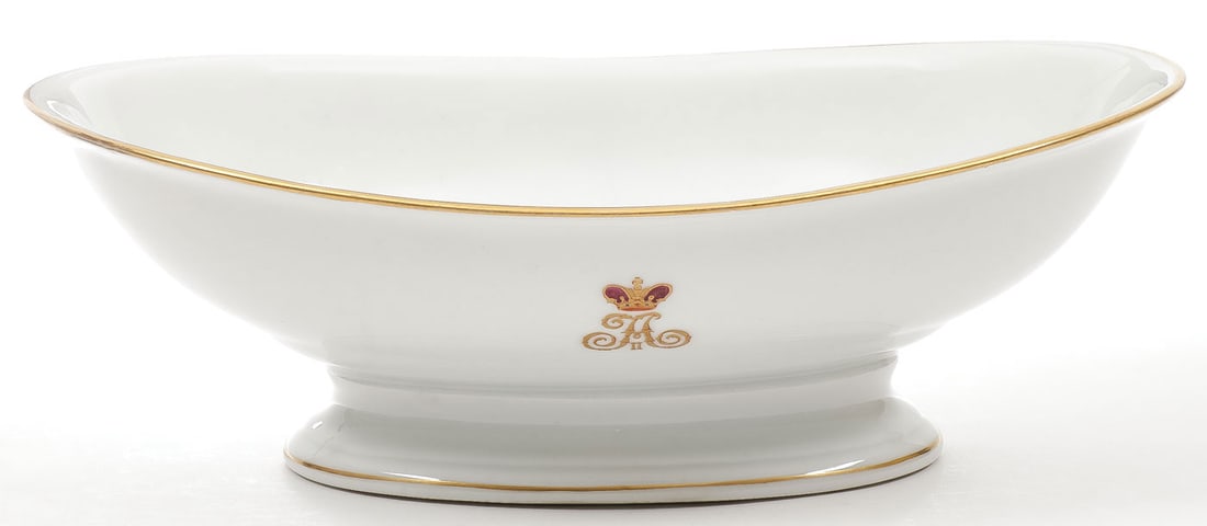 RUSSIAN IMPERIAL PORCELAIN BOWL, FARM PALACE (1 of 3)