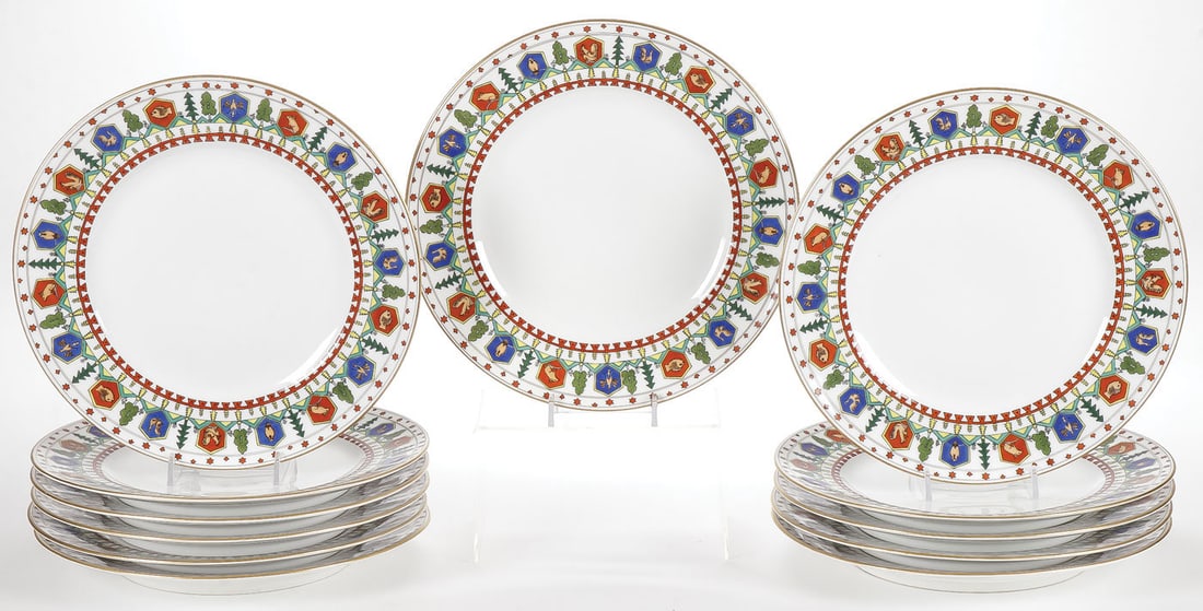 12 RUSSIAN KORNILOV ARMORIAL PORCELAIN PLATES (1 of 4)