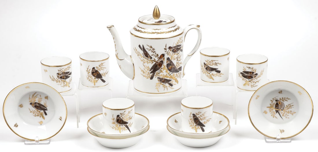 A RUSSIAN PORCELAIN TEA SERVICE, GARDNER, 19TH C (1 of 2)