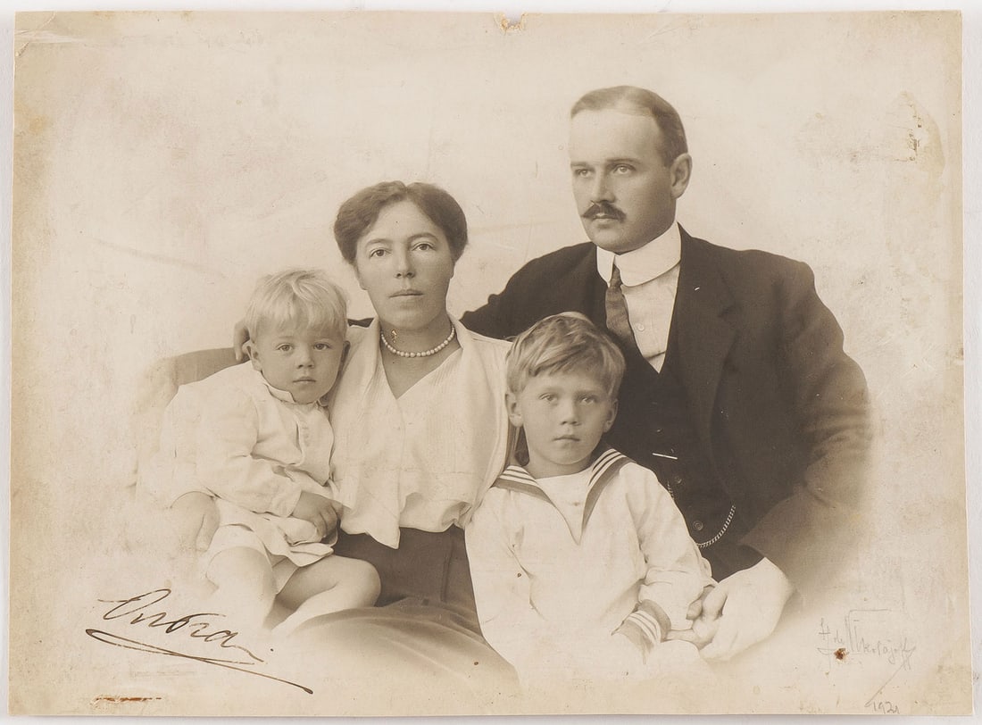 SIGNED IMPERIAL RUSSIAN PHOTOGRAPH, C. 1921 (1 of 2)