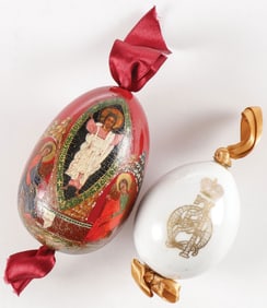 PAIR OF IMPERIAL RUSSIAN EASTER EGGS C.1900