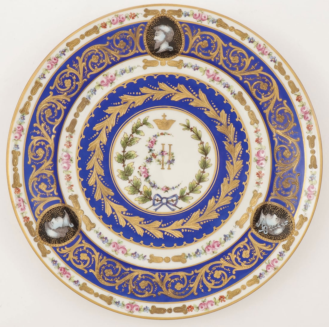 PAIR CATHERINE THE GREAT RELATED PLATES (1 of 6)