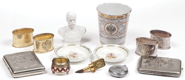 MIXED RUSSIAN DECORATIVE ARTS GROUP