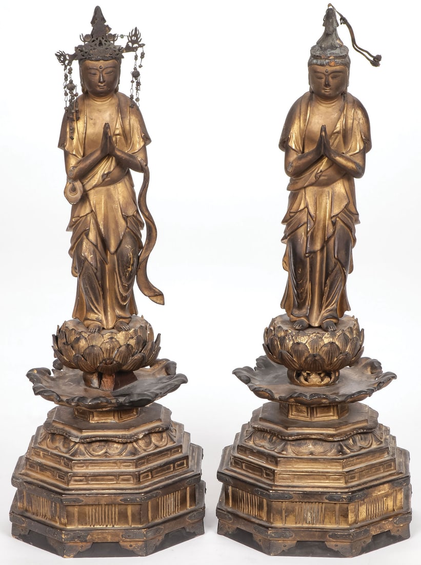 PR JAPANESE CARVED GILT WOOD SHRINE FIGURES (1 of 3)
