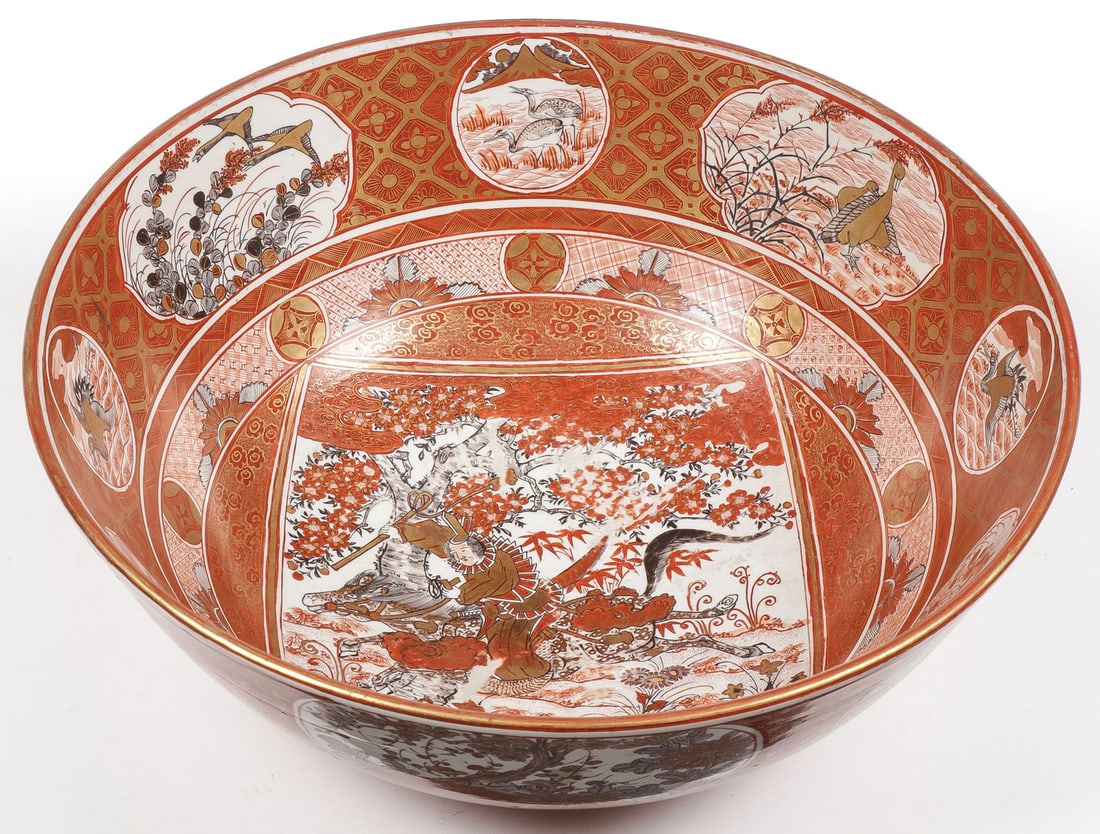 JAPANESE KUTANI PORCELAIN BOWL, MEIJI (1 of 7)