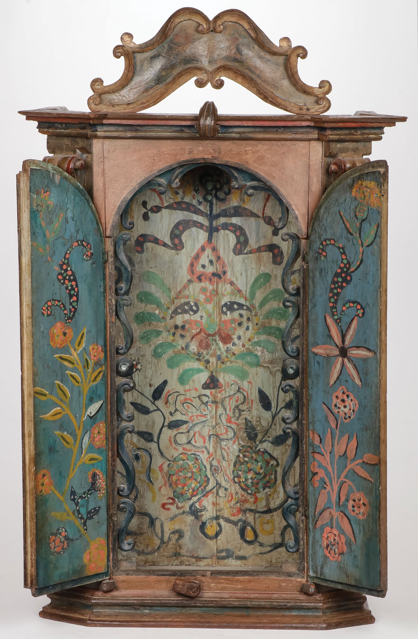 CONTINENTAL CARVED & PAINTED CUPBOARD, 18TH C (1 of 3)