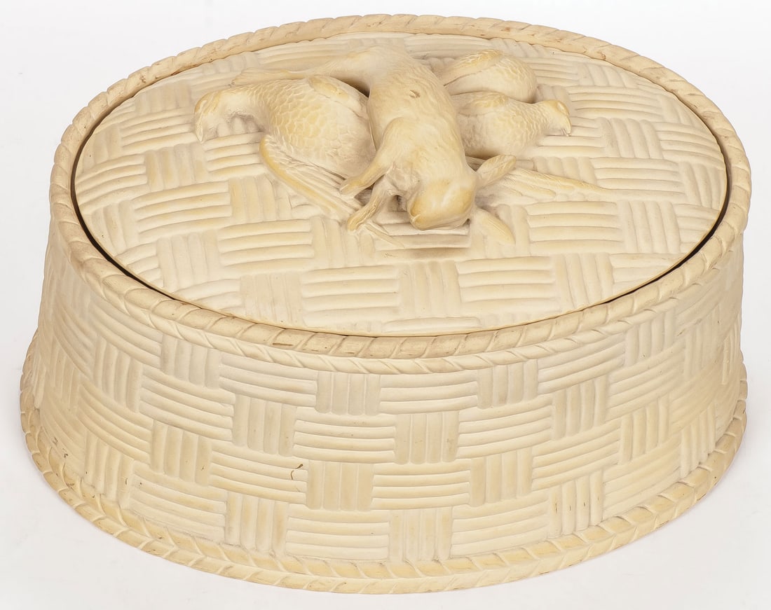 19th CENTURY ENGLISH CANEWARE GAME PIE DISH (1 of 3)