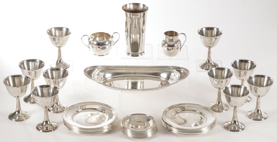 LARGE GROUP STERLING SILVER TABLEWARES