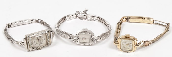 PAIR VINTAGE WOMENS GOLD WATCHES & OTHER