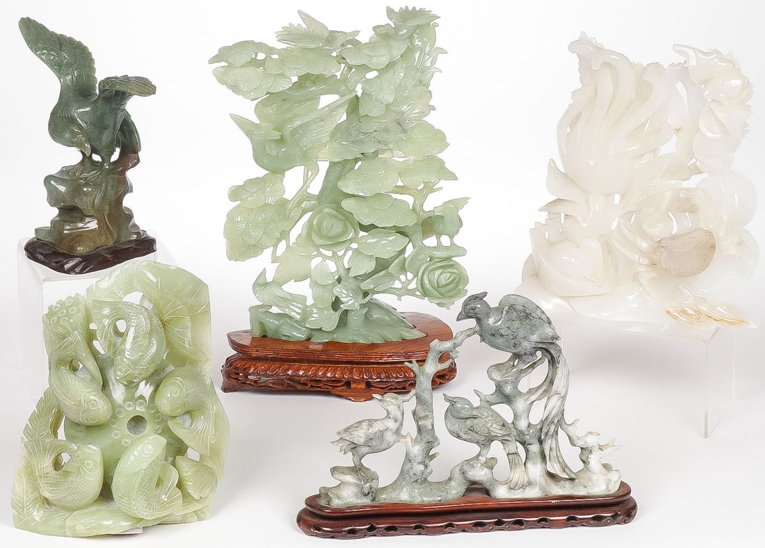 CHINESE CARVED JADE & HARDSTONE GROUP (1 of 2)